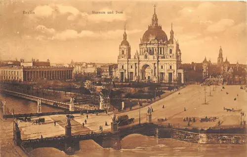 BR28445 Museum un Dom Berlin germany