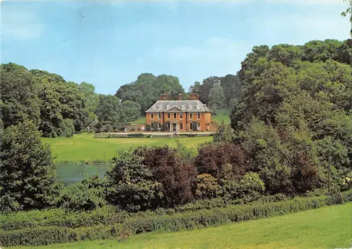 uk4748 squerryes court westerham uk