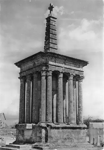 BR7857 Moeze La Croix Hasanniere france