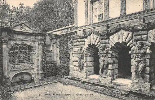 B105668 France Palais de Fontainebleau Grotte des Pins