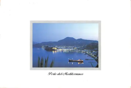 BT0891 Veduta panoramica notturna di Lipari Italien