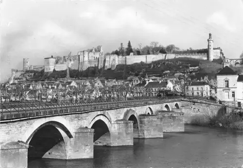 BR29001 Cite Royale Chinon Frankreich