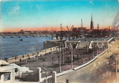 BR9141 Bordeaux Gironde Les Quais Frankreich