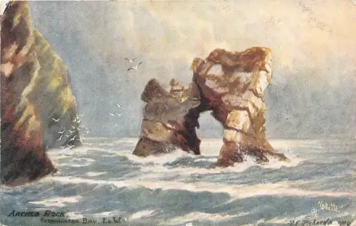 uk40753 gewölbter Felsen Süßwasser Bay Isle of Wight Echtfoto UK