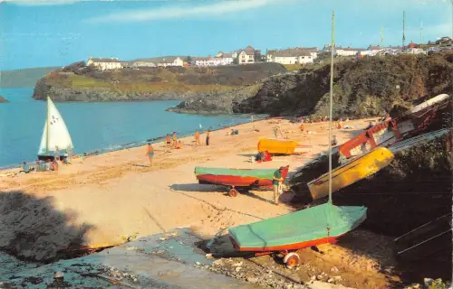 uk10372 the beach aberporth wales uk