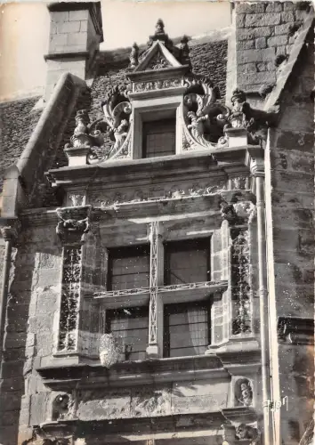 BR17749 Fenetre renaissance irnant la maison Sarlat france