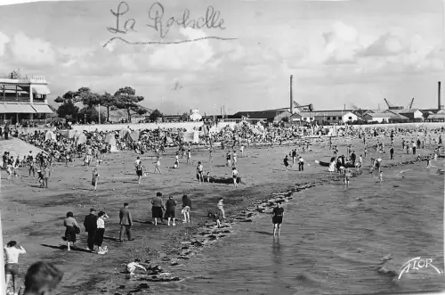BR17231 La Rochelle La plage et la Pergola france