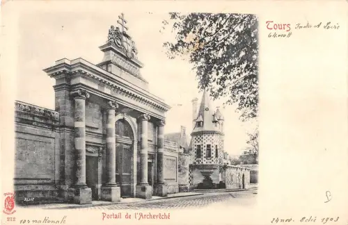 BF7587 tours portail de l archeveche france Frankreich