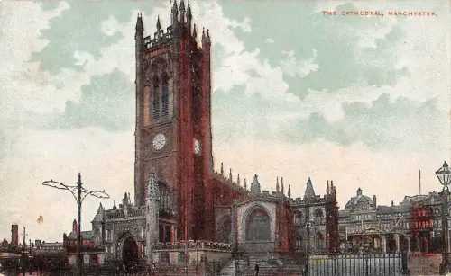 uk21046 the cathedral manchester uk