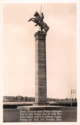 BT2473 Düsseldorf Ulanen Donkmal Germany