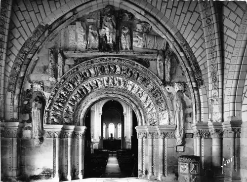 BR17799 Porte de la Collegiale St Ours Chateau de Loches Frankreich