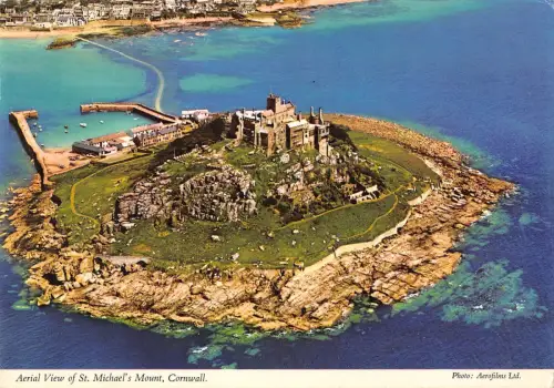 B100541 st michael s mount cornwall uk