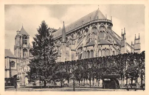BR72897 bourges la cathedrale face sud est france
