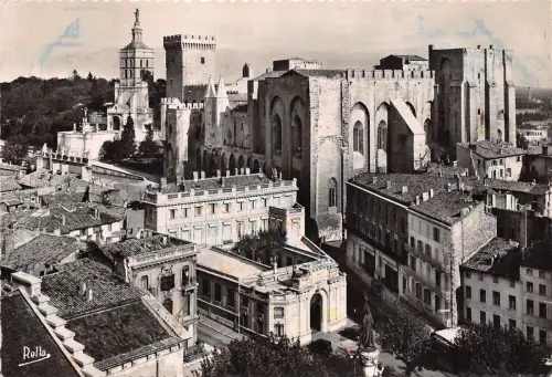 BR29247 Avignon le palais des papes et notre dame france