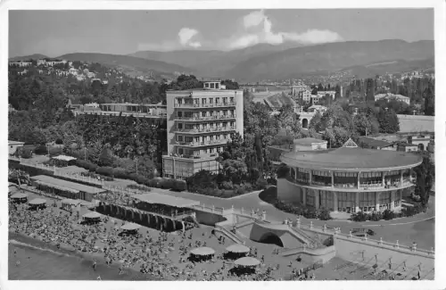 B107295 Beach Promenade Plage, Hotel Strand Panorama Echtfoto UK