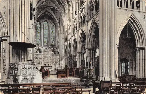 uk31939 interior truro cathedral uk
