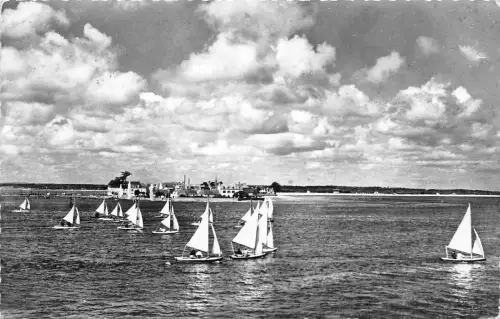 BR26983 Ile Tudy Loctudy les regates France