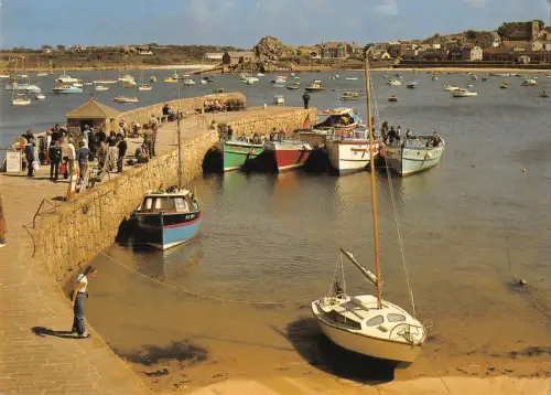 uk1560 old quay st. mary's isles of scilly ship real photo uk