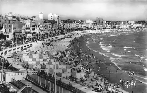 BR20356 Les sables d Olonne la plage Frankreich