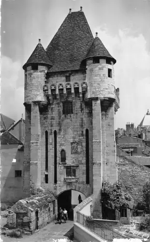 BR17288 Nevers La porte du Croux france