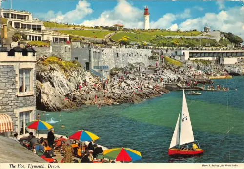 uk44540 the hoe plymouth devon uk