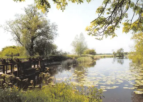 uk4426 river stour uk