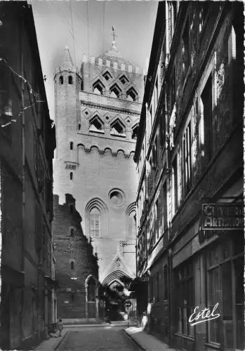 BR1892 Toulouse l Eglise otre Dame du Tour france