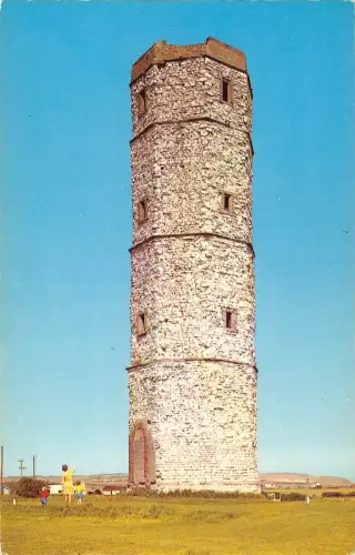 BR80319 the beacon tower flamborough head uk