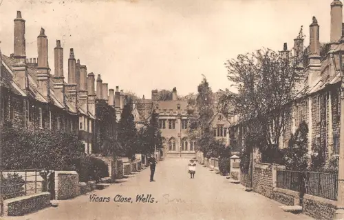 uk25050 vicars close wells real photo uk