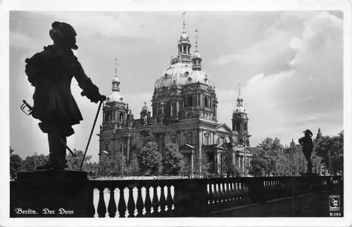 BR42308 Der Dom Berlin Deutschland