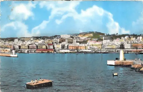 BR40421 Alger el djezair la rade en saison estivale Algerien