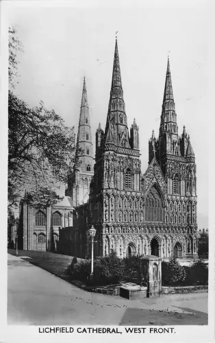 uk31376 west front lichfield cathedral real photo uk
