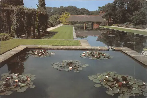 Lot241 der Garten der Royal Horticultural Society Wisley Surrey UK formeller Pool