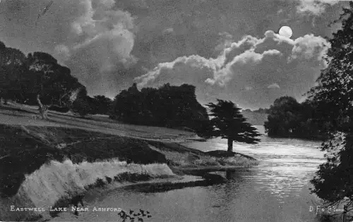 uk20568 eastwell lake near ashford uk
