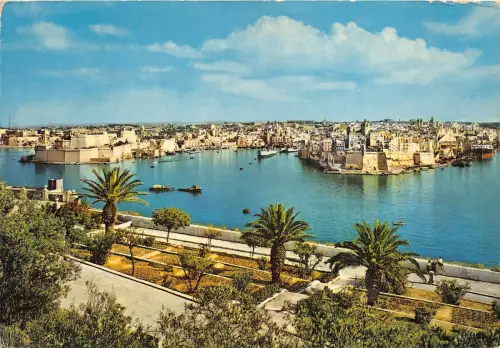 uk47473 grand harbour malta