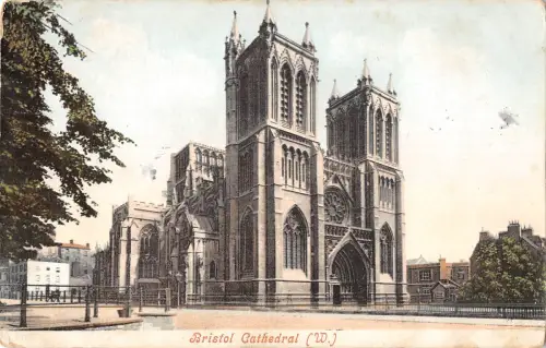 uk18932 bristol cathedral uk