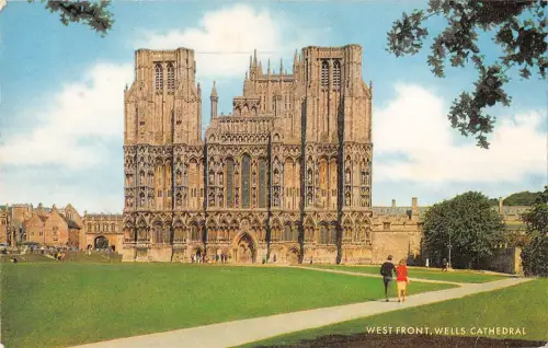 uk7829 west front wells cathedral uk