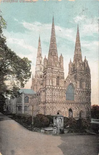 uk31359 lichfield cathedral uk