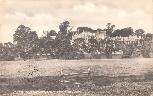 uk21984 berkeley castle from the meadows real photo uk