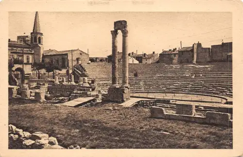 BF4935 arles le thatre antique france