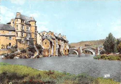 BR53193 Espalion palais renaissance et pont Gothique Frankreich