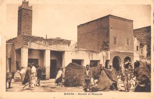 BR46256 Marche et Mosque Biskra Algerien