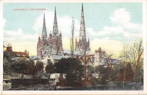 uk31371 lichfield cathedral real photo uk