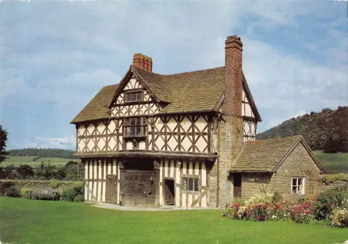 BR90550 stokesay castle gatehaus from the keep uk