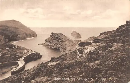uk25748 profile rock boscastle castle real photo uk