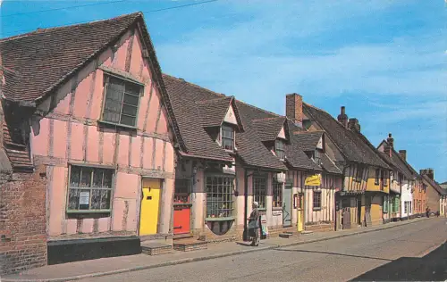 uk6261 weavers cottages lavenham uk