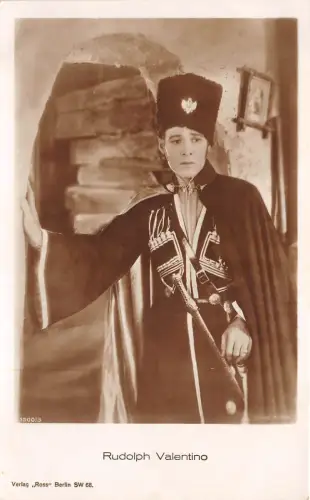 B49047 Rudolph Valentino Ross Filmstar
