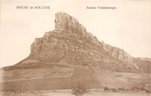 BF40714 roche de solutre sation prehistorique peinture rupestre Höhlenmalerei