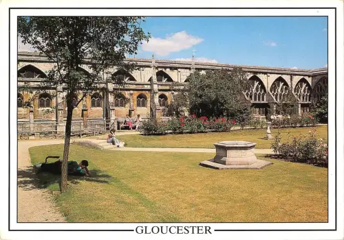 B97566 Gloucester Cathedral of St Peter UK