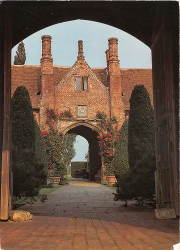 uk46440 sissinghurst castle kent uk